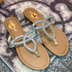 Olivia miller flip flops